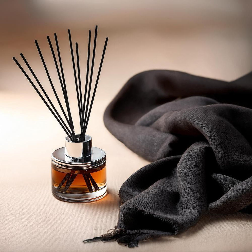 Warm Wood & Cashmere Reed Diffuser — New Dawn UK